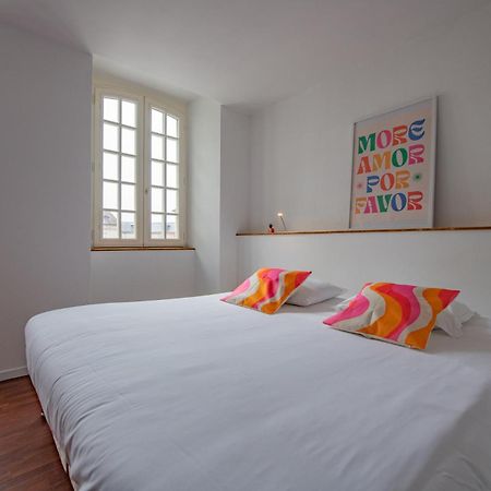 Logis Hotel Le Commerce Navarrenx ภายนอก รูปภาพ